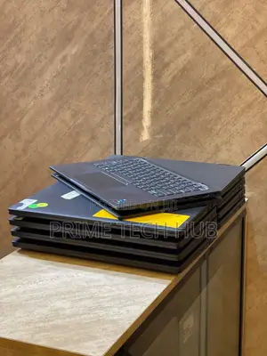 Laptop Dell Latitude 7420 32GB Intel Core i7 SSD 512GB