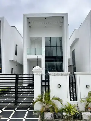 5bdrm Duplex in Ajah for sale