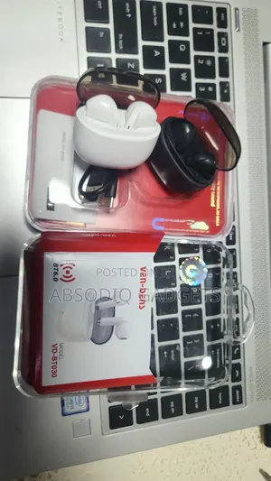 Ven-Dens Earbuds