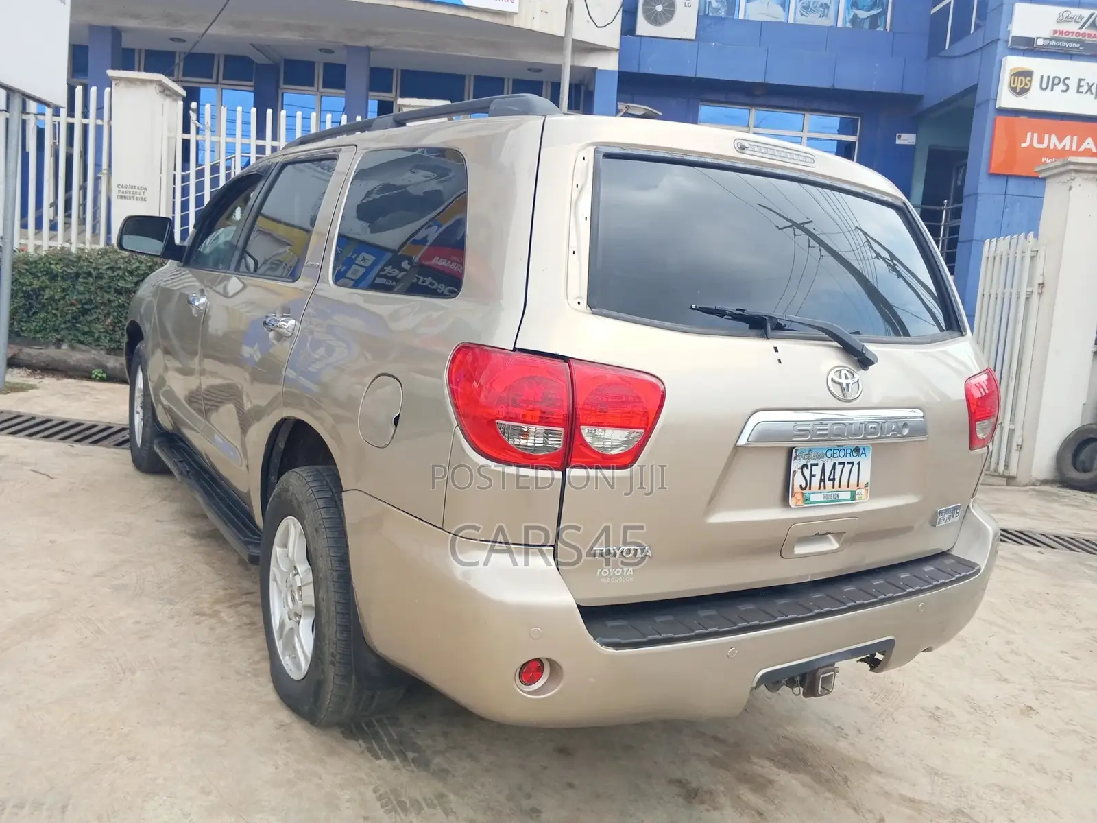 Toyota Sequoia 2008 Beige