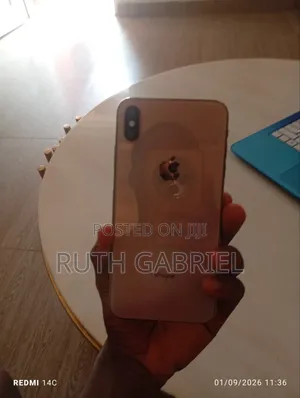 Apple iPhone XS Max 64 GB Gold