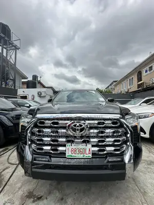 Toyota Tundra Platinum CrewMax 6.5' Bed 2023 Black