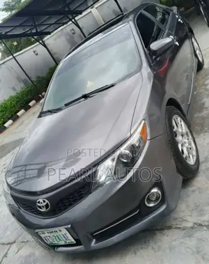 Toyota Camry 2013