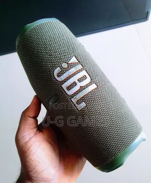 Clean JBL Charge 5