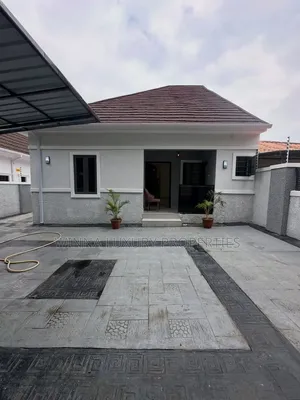 3bdrm Bungalow in Citec Mbora for sale