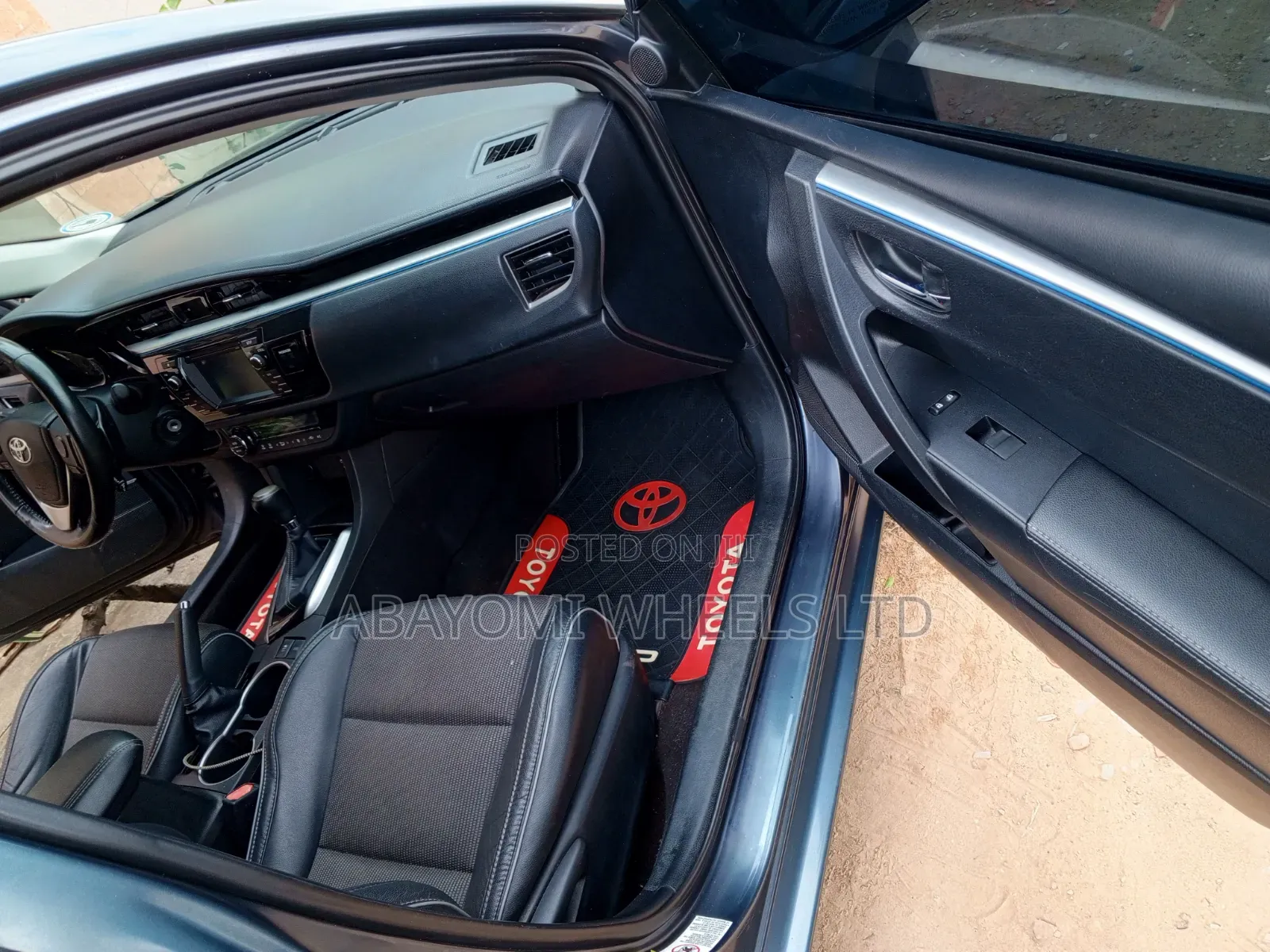 Toyota Corolla 2016 Gray