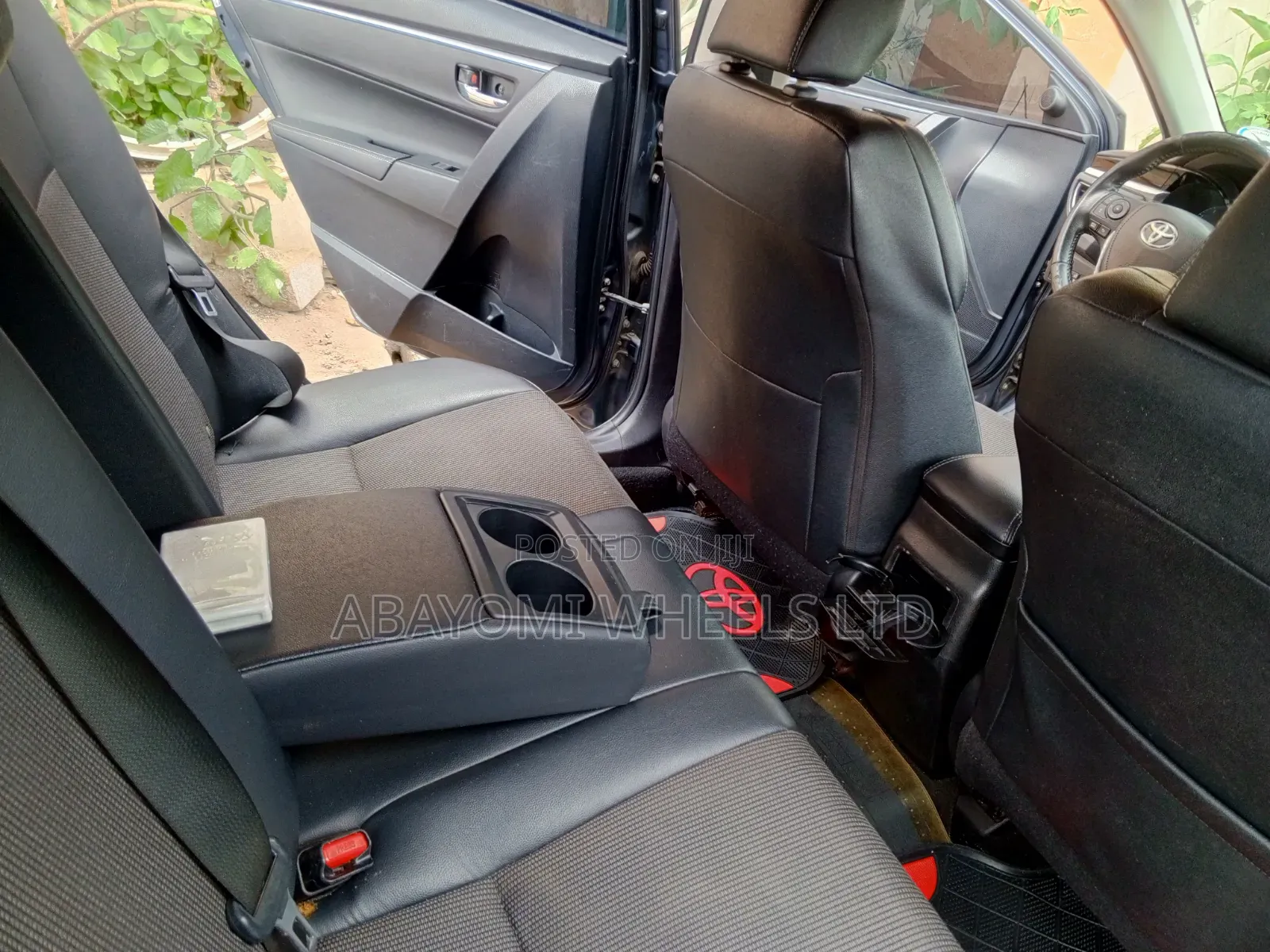 Toyota Corolla 2016 Gray