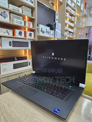 Laptop Alienware X17 R2 32GB Intel Core i9 SSD 2T