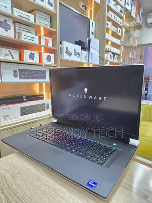 Laptop Alienware X17 R2 32GB Intel Core i9 SSD 2T