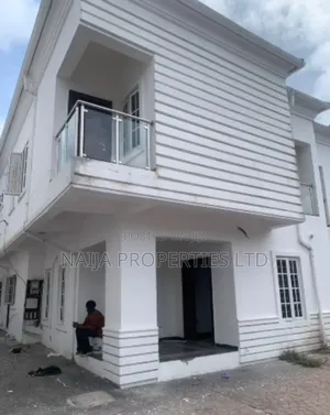 4bdrm Duplex in Diamond Estate, Sangotedo for rent