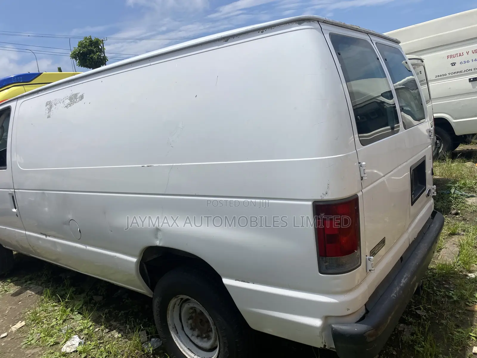 Ford E250 2010 White