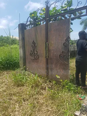DISTRESS Sale: Very Sharp Full Plot of Land Measuring 600sqm