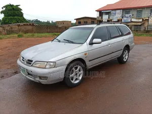 Nissan Primera 2002 Silver
