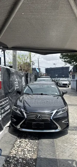 Lexus ES 2017 Black
