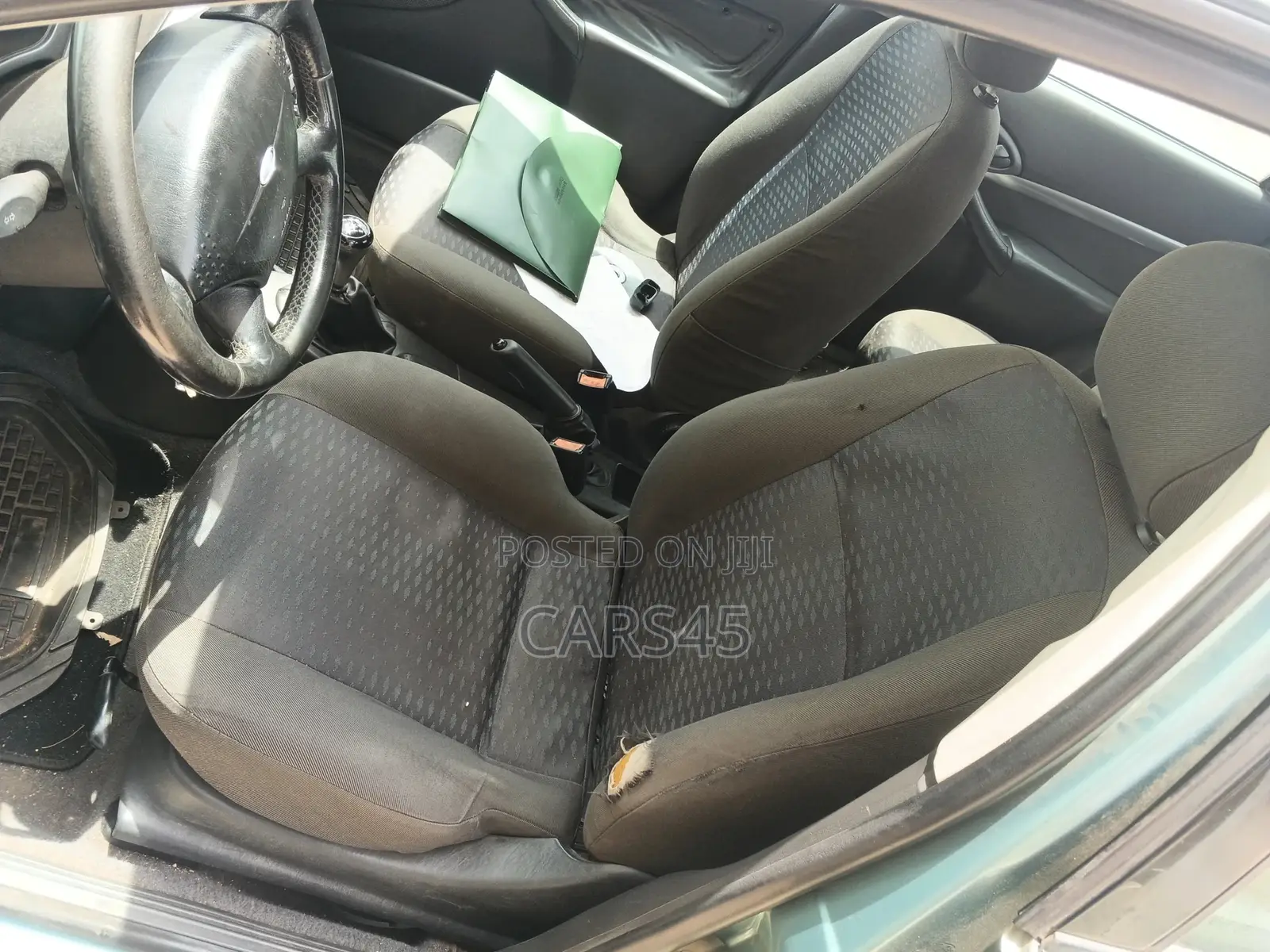 Ford Focus 2004 Green