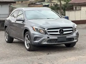 Mercedes-Benz GLA 250 2016 Gray