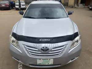 Toyota Camry 2009 Silver