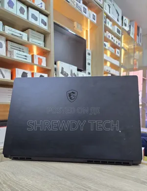 Laptop MSI 32GB Intel Core i9 SSD 2T