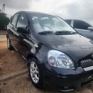 Toyota Yaris 2005 Black
