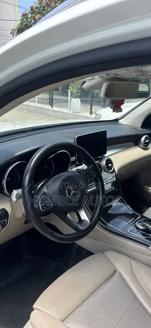 Mercedes-Benz GLC-Class 2018 White