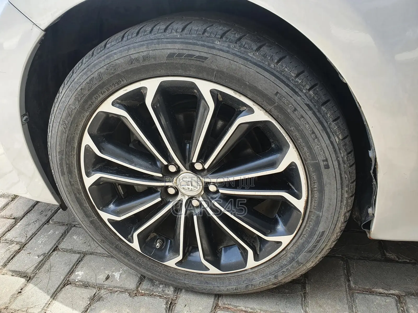 Toyota Corolla 2014 Silver