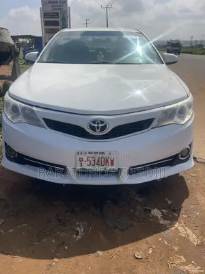 Toyota Camry 2013 White