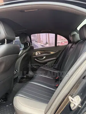 Mercedes-Benz E300 2016 Black