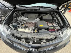 Toyota Camry SE 4dr Sedan (2.5L 4cyl 6A) 2012 Black