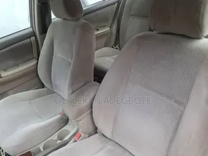 Toyota Corolla 2005