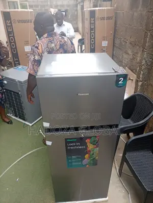 Hisense Quality Double Door Fridge With Freezer Compartment