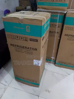 Hisense Refrigerator for Storing Meat, Dairy, Fruits and Drinks
