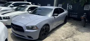 Dodge Charger SXT 4dr Sedan AWD (3.6L 6cyl 8A) 2014 Gray