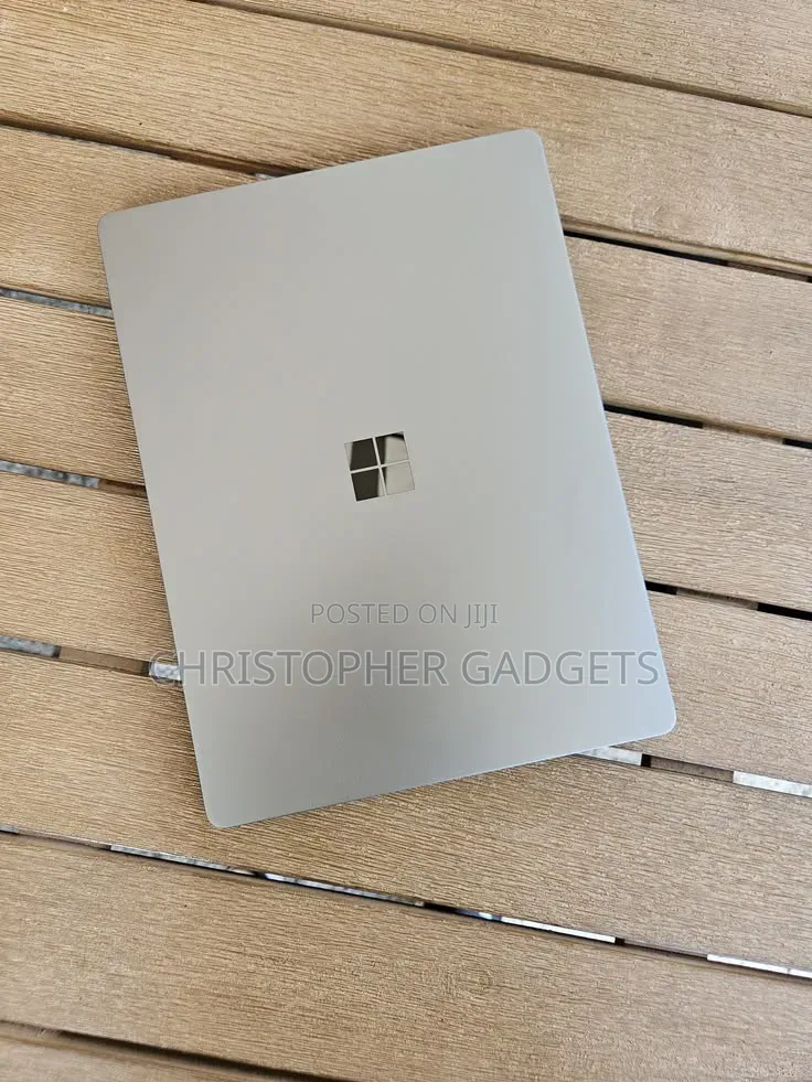 New Laptop Microsoft Surface 16GB Qualcomm Snapdragon X Plus SSD 512GB