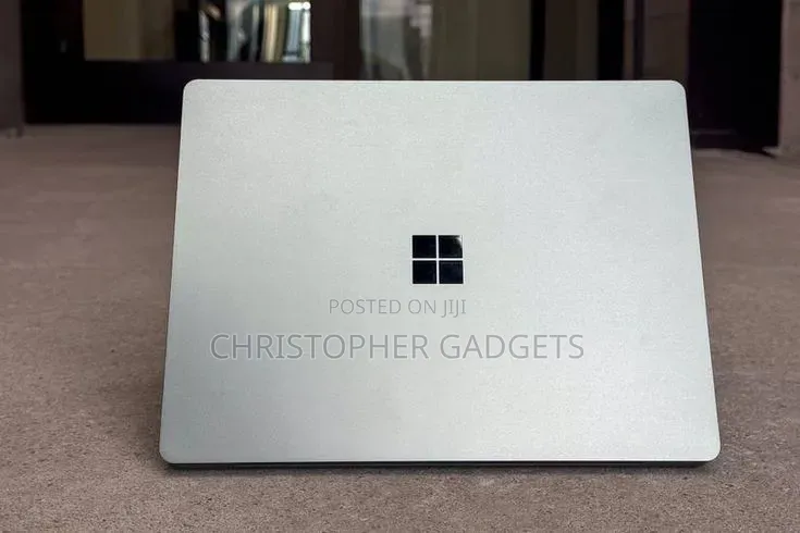 New Laptop Microsoft Surface 16GB Qualcomm Snapdragon X Plus SSD 512GB