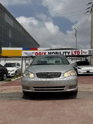 Toyota Corolla 2004 Silver
