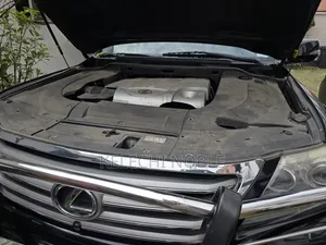 Lexus LX 570 AWD 2013 Black