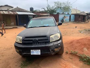 Toyota 4-Runner 2005 Black