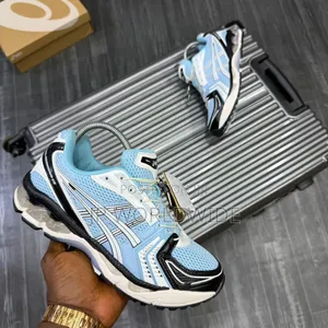 Asics Unisex