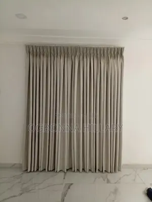This Is a Quality Turkey Curtain
