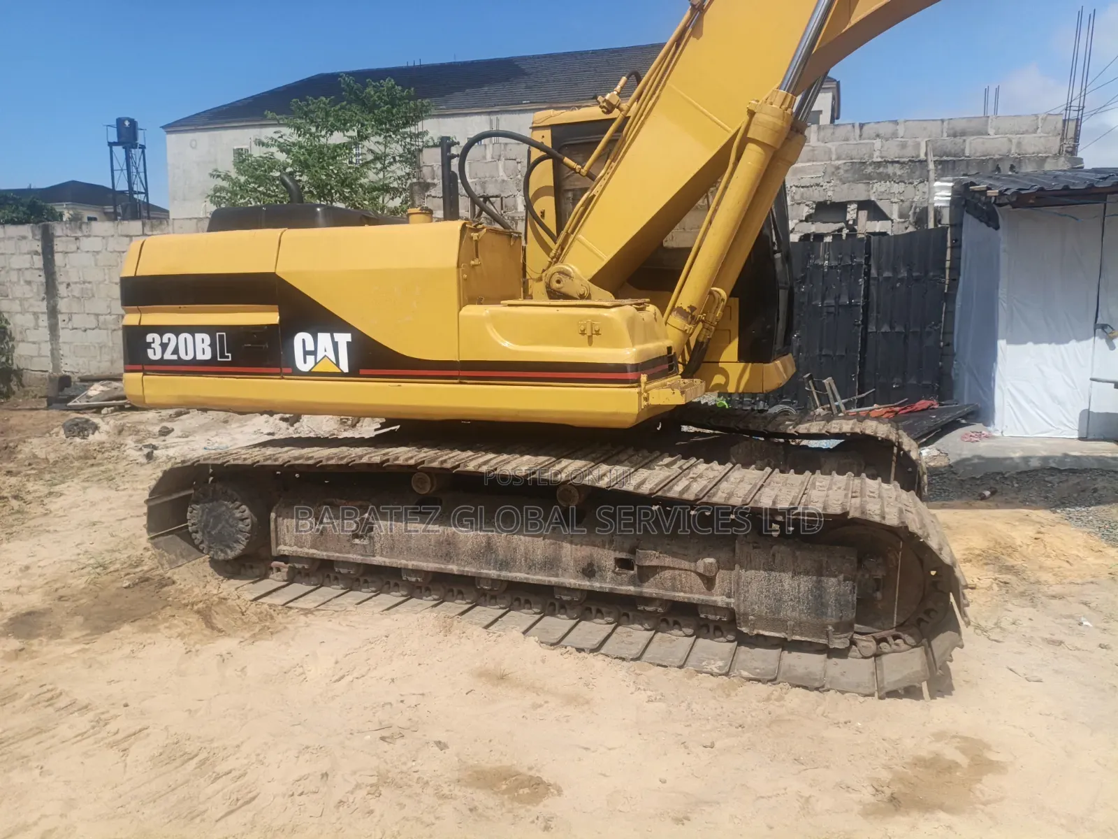 320 Escavator
