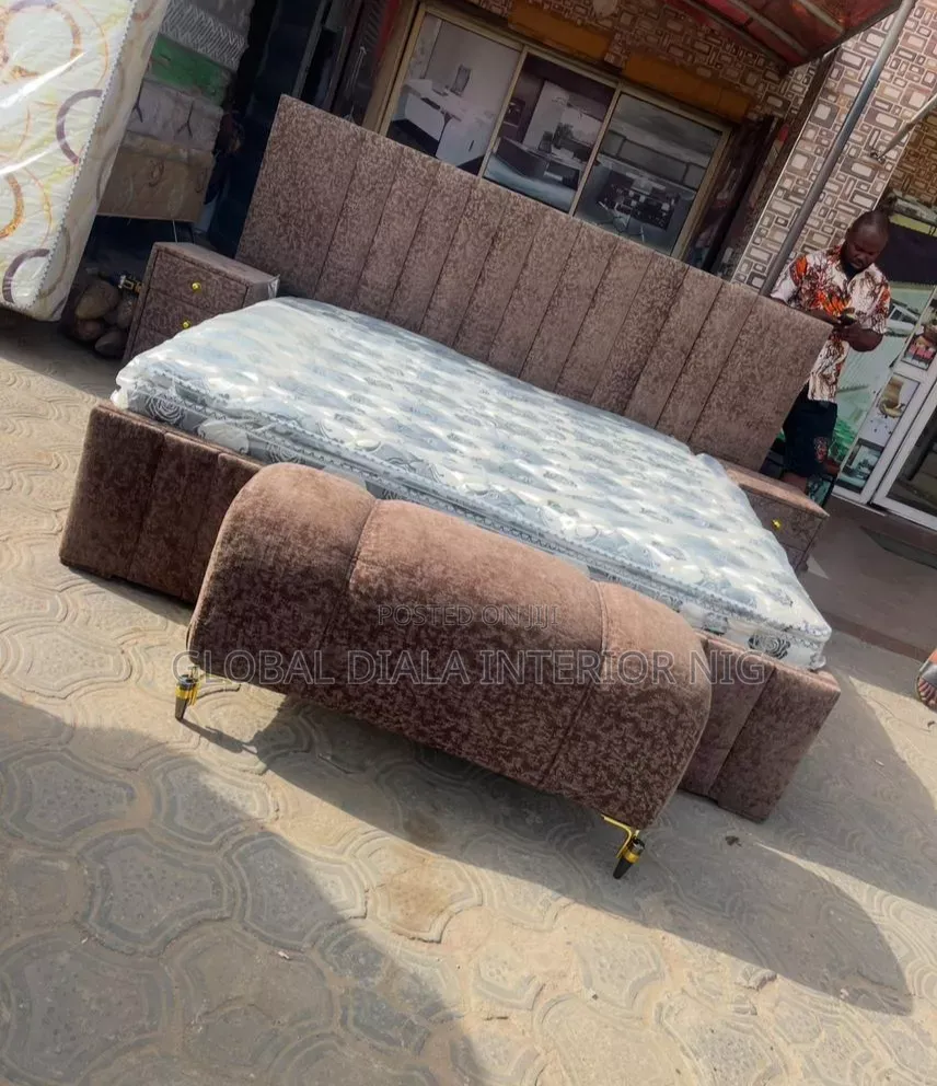 Modern Padded 6by6 Bedframe