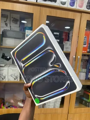 New Apple iPad Pro 13 (2025) 2 TB Black