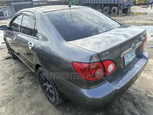 Toyota Corolla 2006 Gray