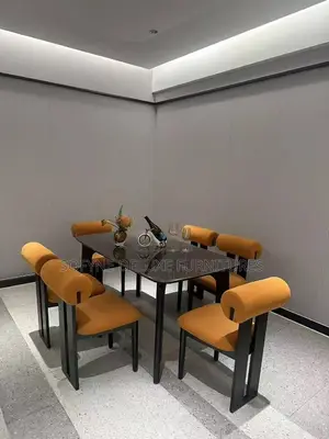Quality Dinning Table Set