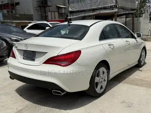 Mercedes-Benz CLA-Class CLA 250 4MATIC Sedan 2016 White