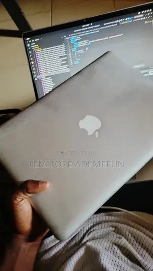 Laptop Apple MacBook 2012 8GB Intel Core i5 HDD 500GB