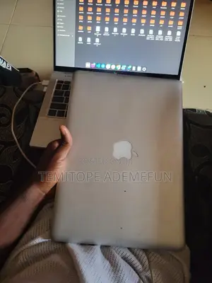 Laptop Apple MacBook 2012 8GB Intel Core i5 HDD 500GB