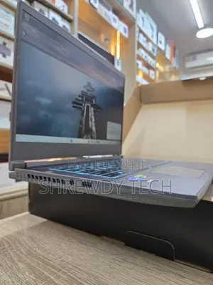 Laptop MSI 16GB Intel Core i5 SSD 512GB
