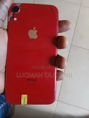 Apple iPhone XR 128 GB Red