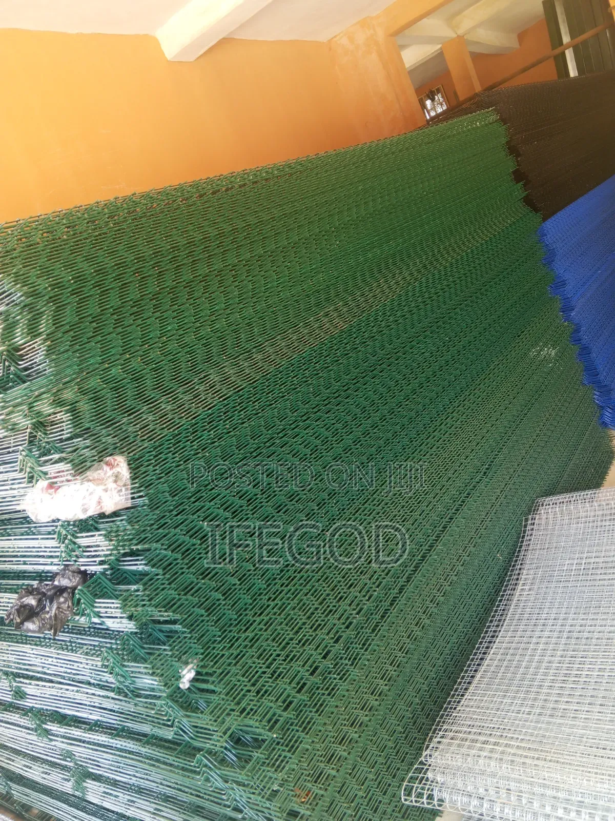 Green Coated Mesh Wire